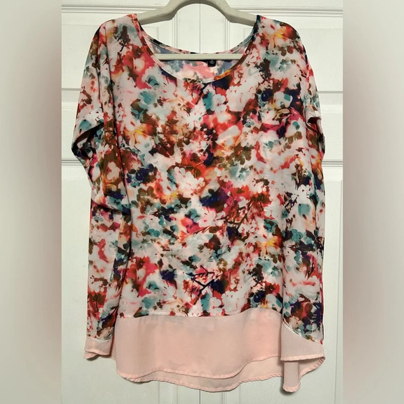 a.n.a  A New Approach Women’s Pink & Multi Color Short Sleeve Blouse Size 2X - Picture 1 of 5